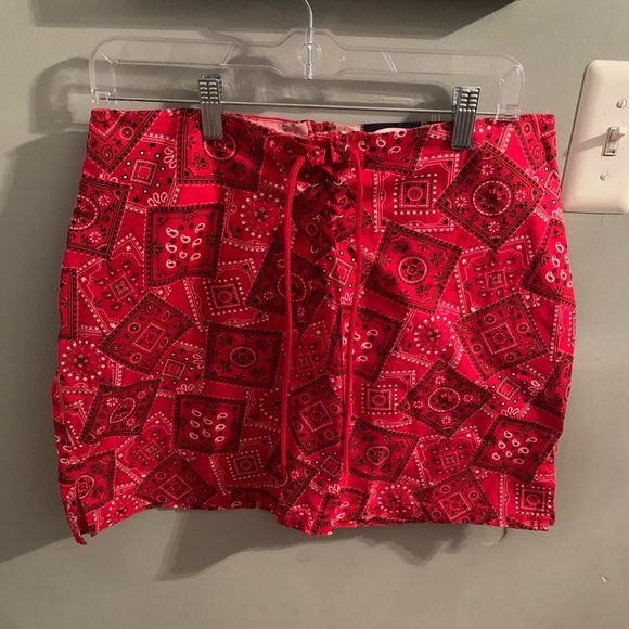Women’s Vintage Y2K Red Bandana Print Skort - Picture 1 of 5